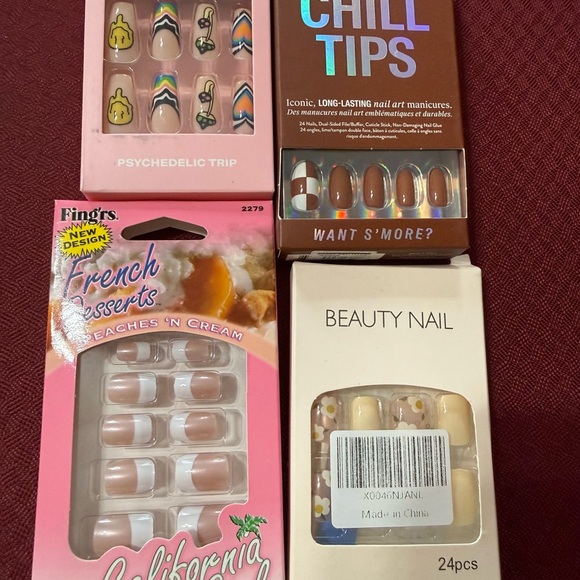 Assorted Press-On Nail Sets — Neutrals Pink & Floral Accents